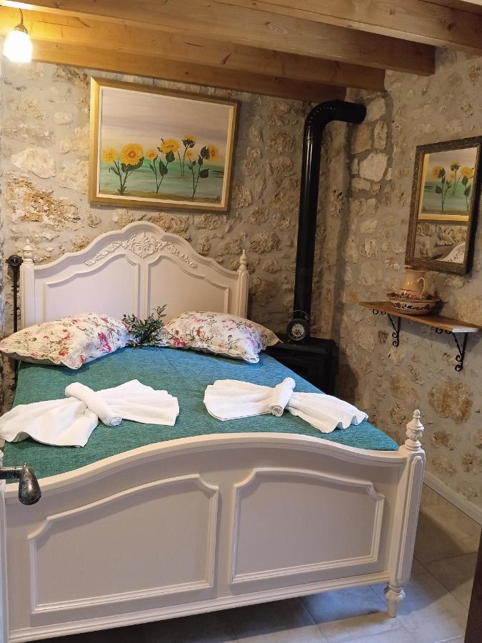 La Casa Di Bella A Tradional Stone House With Barbecue Villa Karia  Luaran gambar
